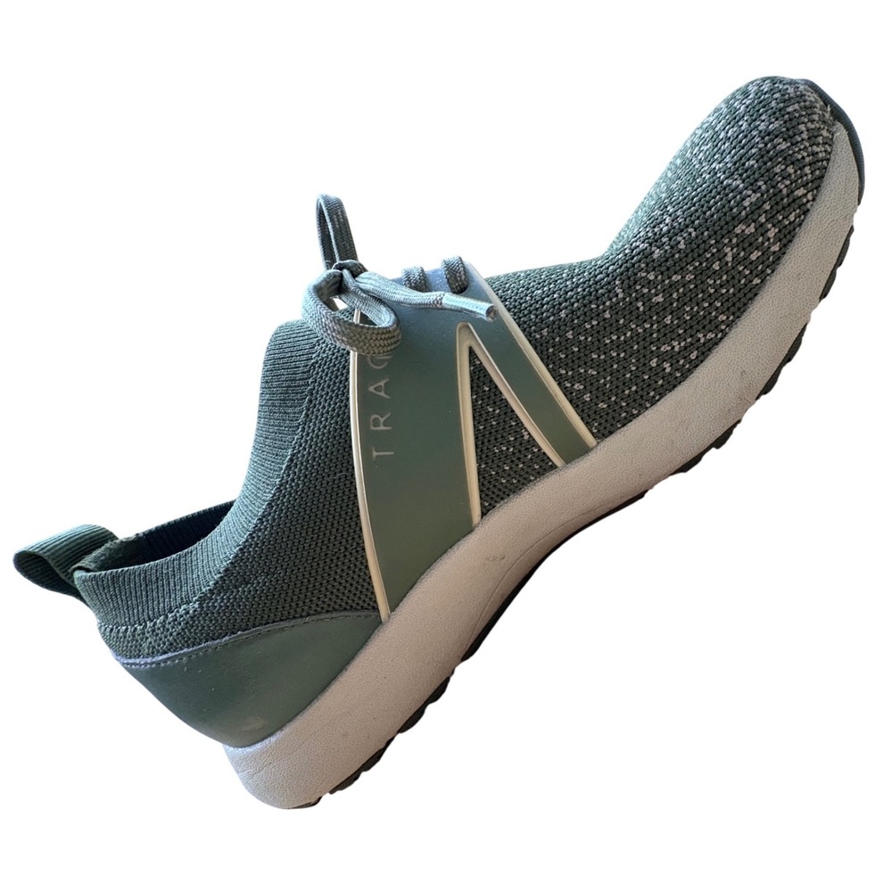 TRAQ by Alegria Women's Green Knit‎ Slip On Sneakers Shoes Size 38/7.5